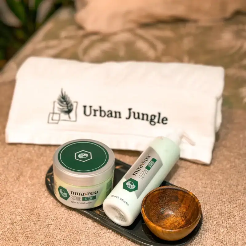 男性熱蠟除毛 Urban Jungle 術後使用歐盟認證保養品